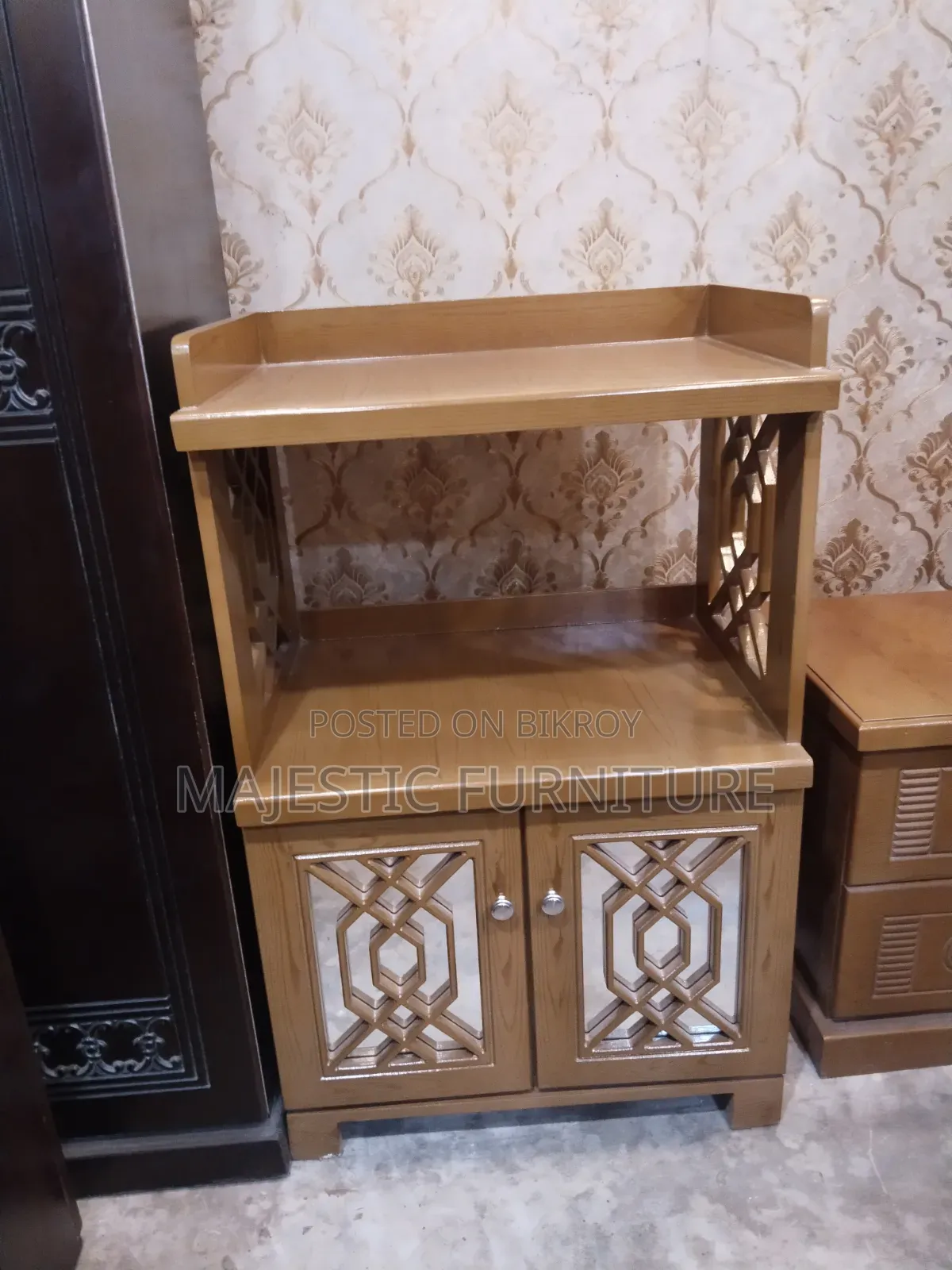 ওভেন র্যাকস উডেন কালার। এম # ৫২২