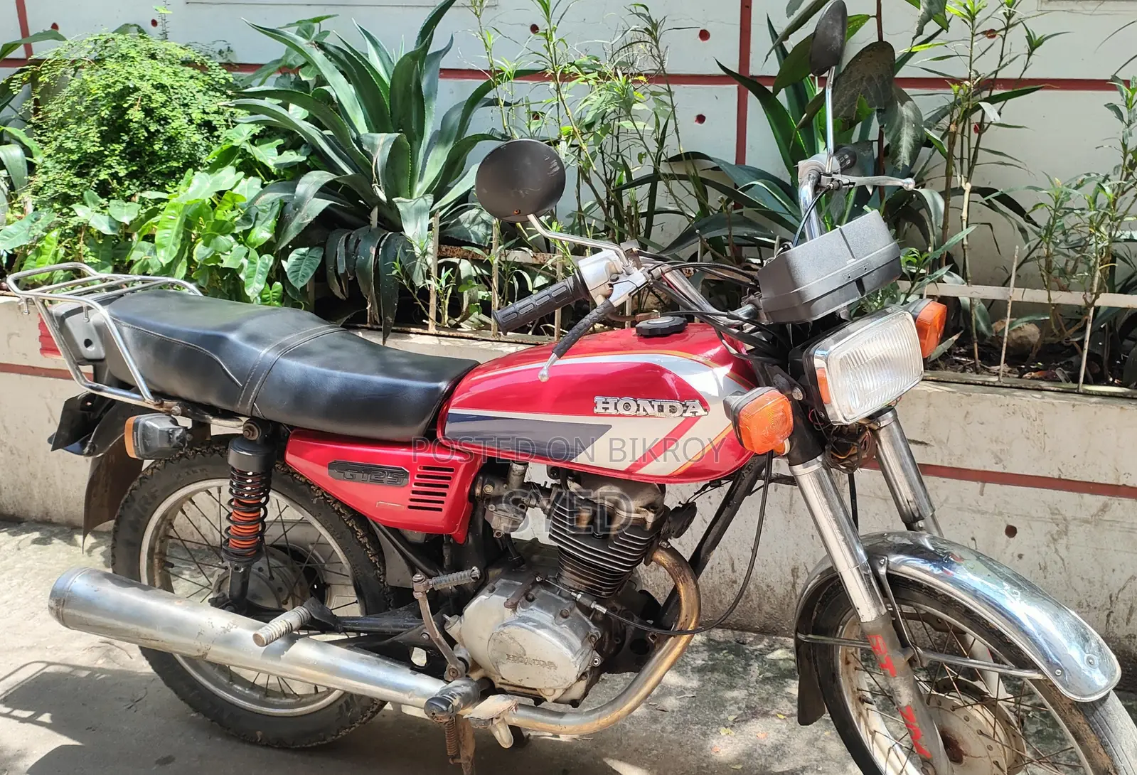 Honda 2003 Red