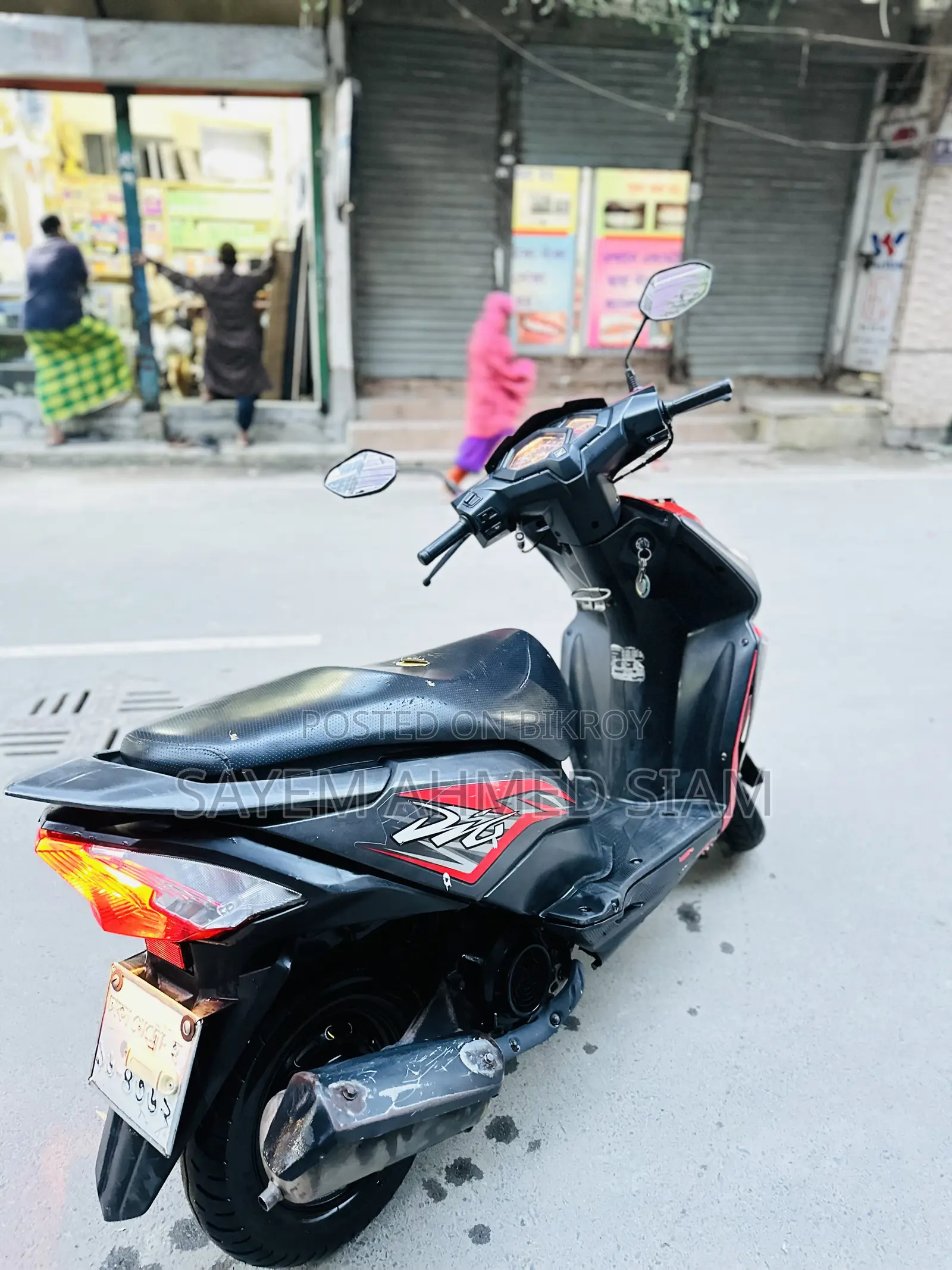 হোন্ডা ডিও ২০১৮ লাল