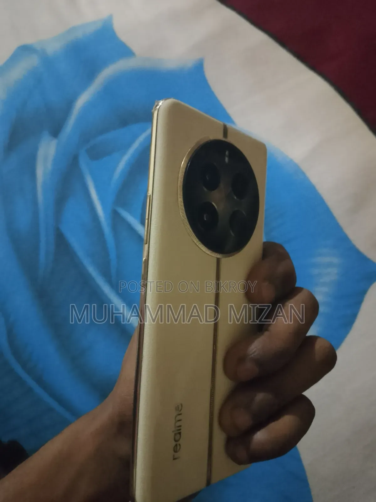 নতুন রিয়েলমি ১২ প্রো ২৫৬ জিবি গোল্ড