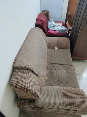 Sofa: 2+2+1