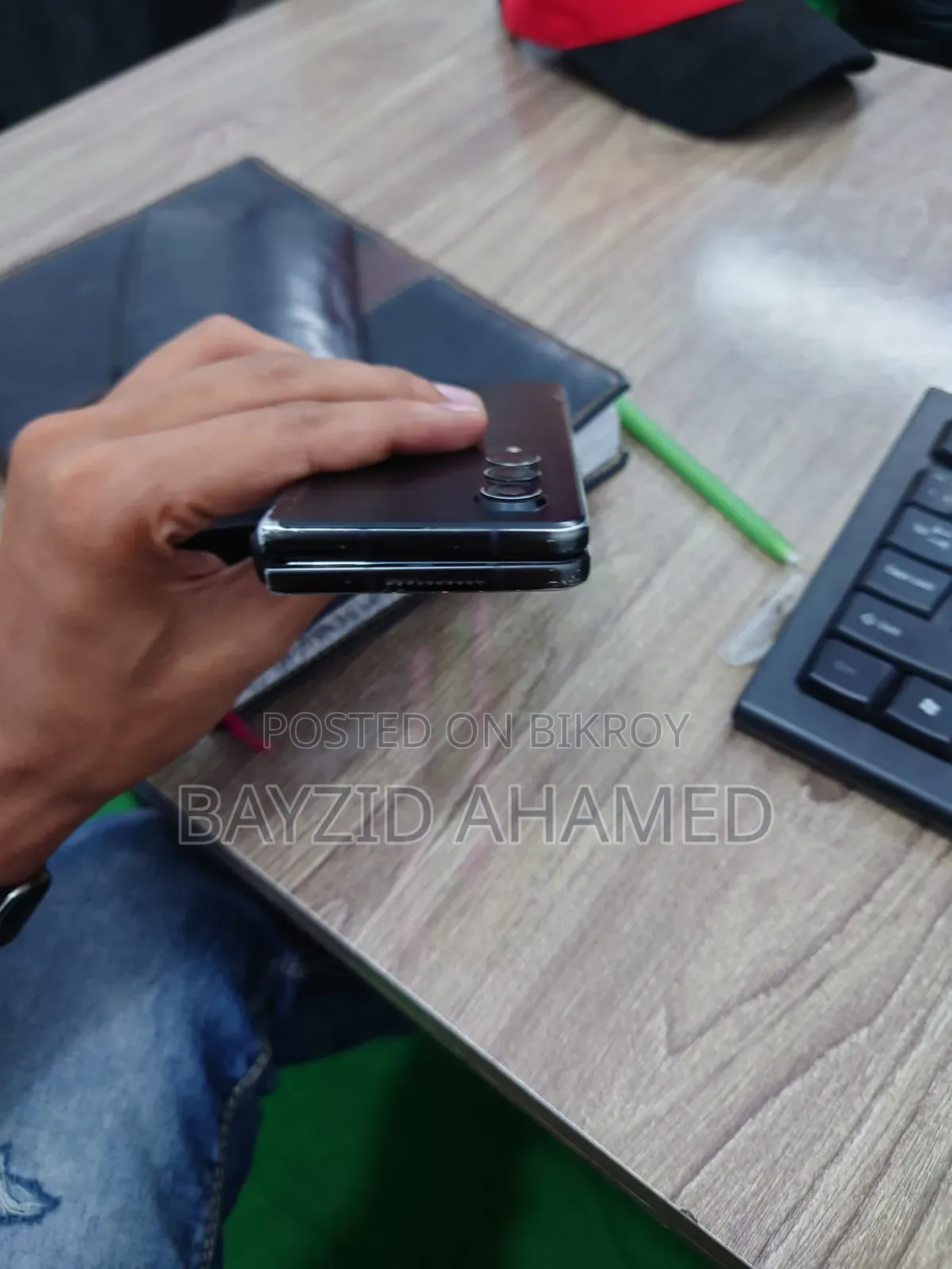 স্যামসাং গ্যালাক্সি জেড ফোল্ড৩ ৫জি ২৫৬ জিবি ব্ল্যাক