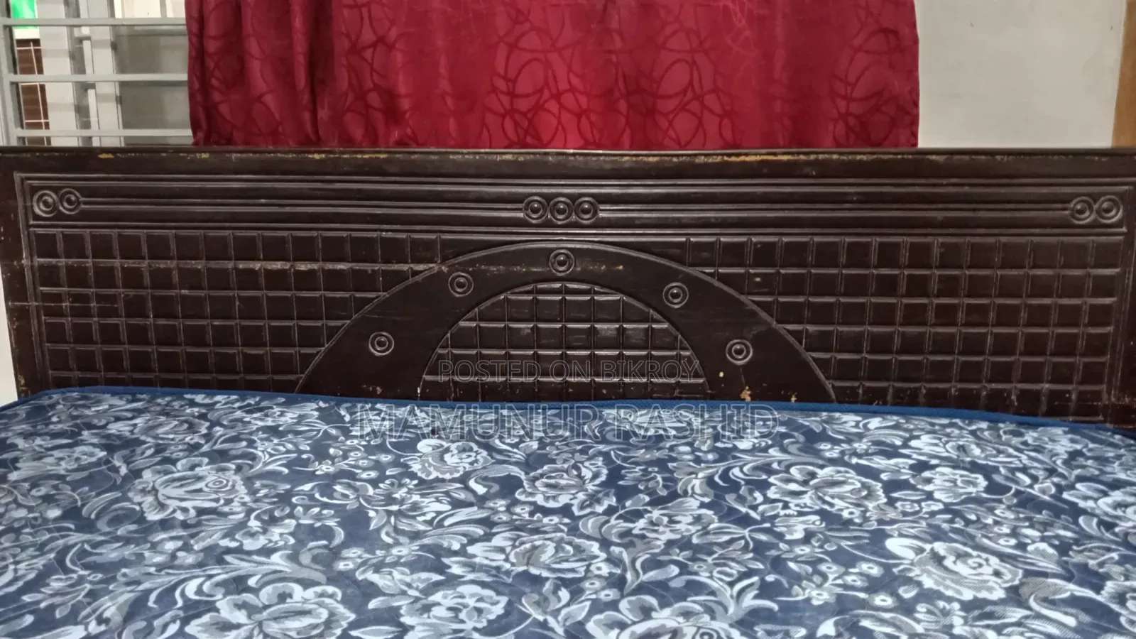 খাট বিক্রয় করা হবে (৬ বাই ৭ ফুট)