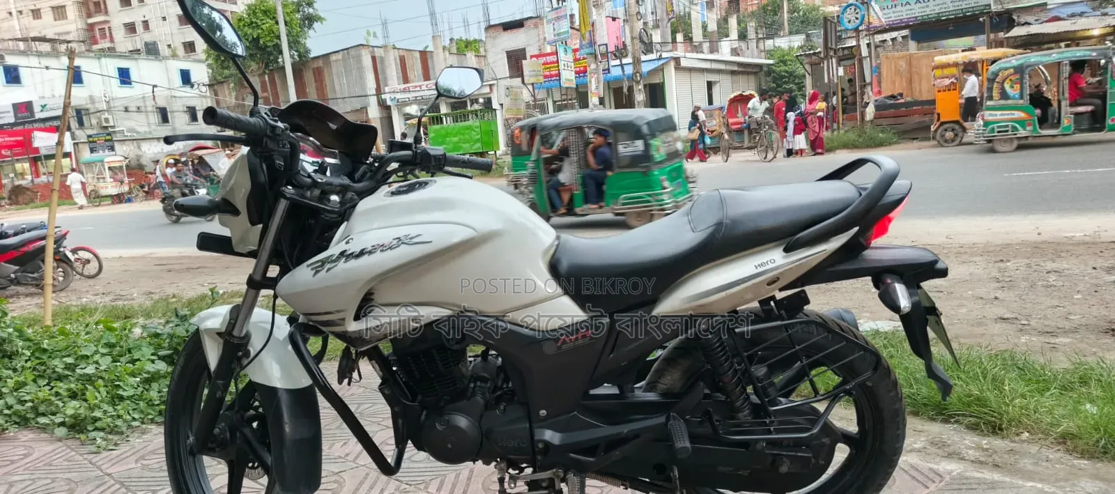 হিরো হাংক ২০১৯ হোয়াইট