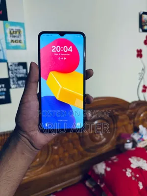 Samsung Galaxy F13 64 GB Orange
