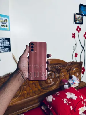 Samsung Galaxy F13 64 GB Orange