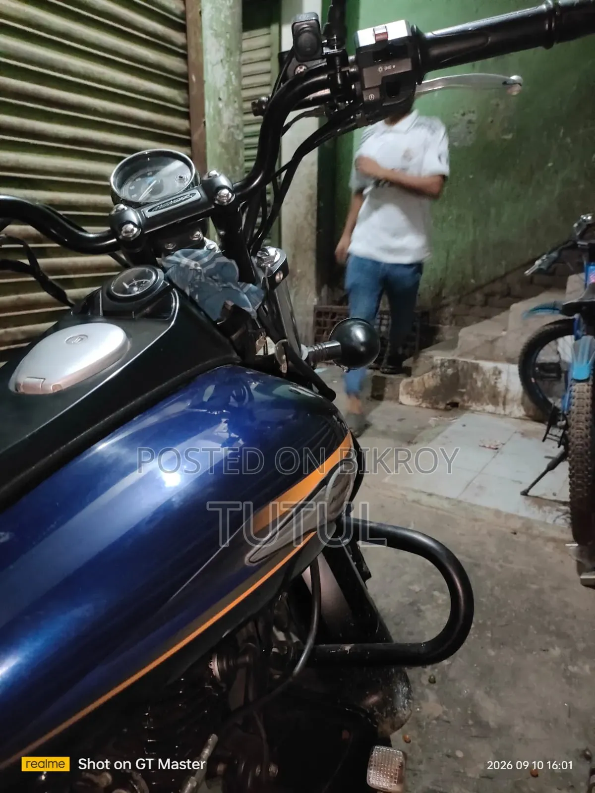 Bajaj Avenger 150 Street 2017 Blue