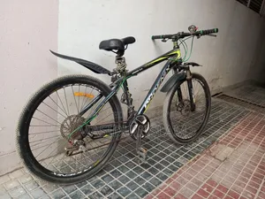 অফিস থেকে বাসার দূরত্ব কম, আর টাকার প্রয়োজন তাই বিক্রি করব।