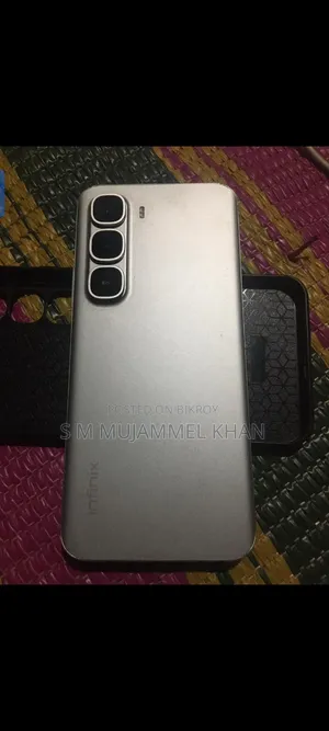 ইনফিনিক্স হট ৬০ প্রো+ ১২৮ জিবি রূপালি