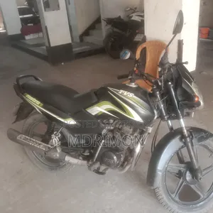 টিভিএস মেট্রো ২০১৩ সবুজ