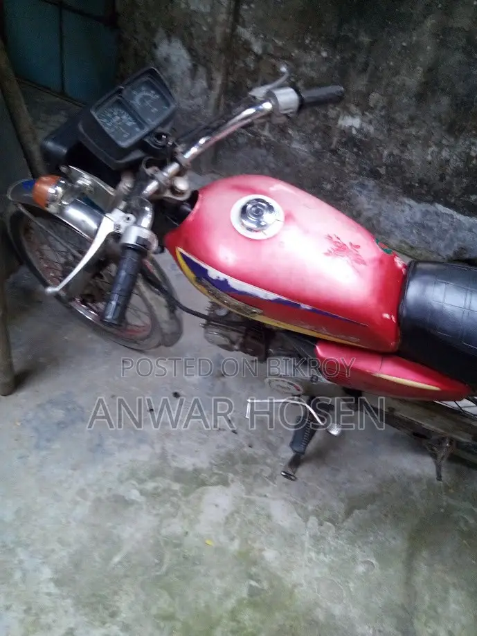মোটরসাইকেল ১৯৯৭ রেড
