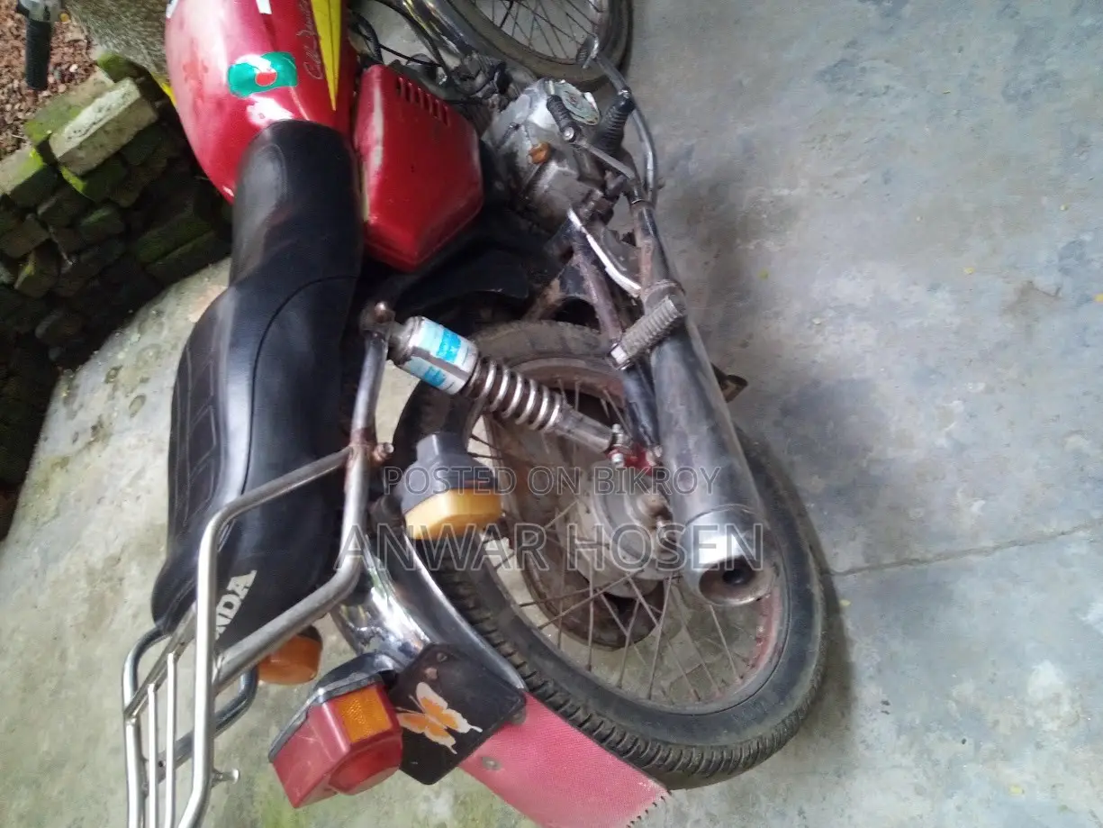 মোটরসাইকেল ১৯৯৭ রেড