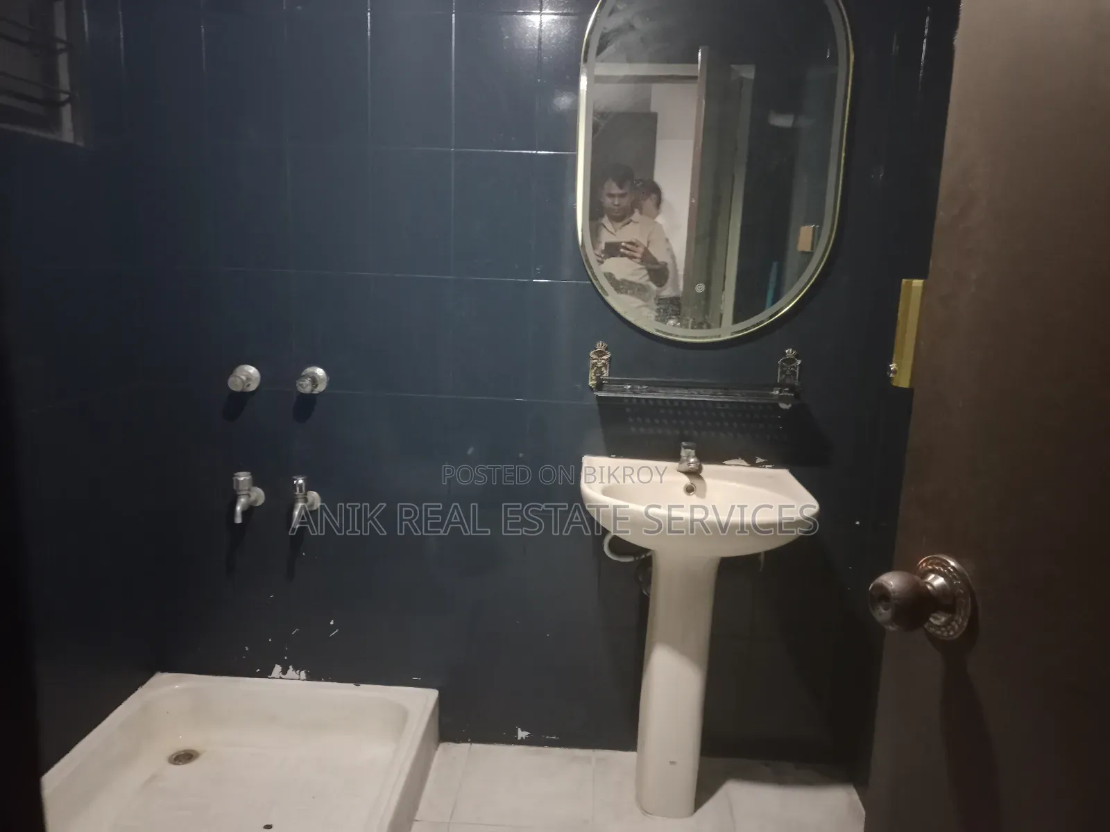 Fully Furnished 2400 SQFT Office Space for Rent in Gulshan 2