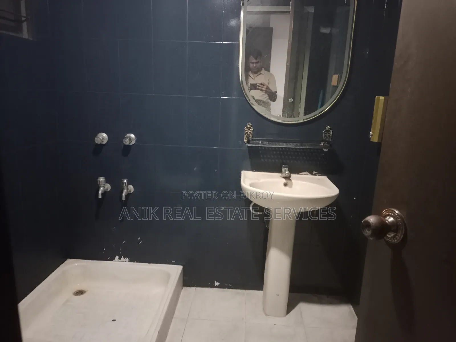 Fully Furnished 2400 SQFT Office Space for Rent in Gulshan 2