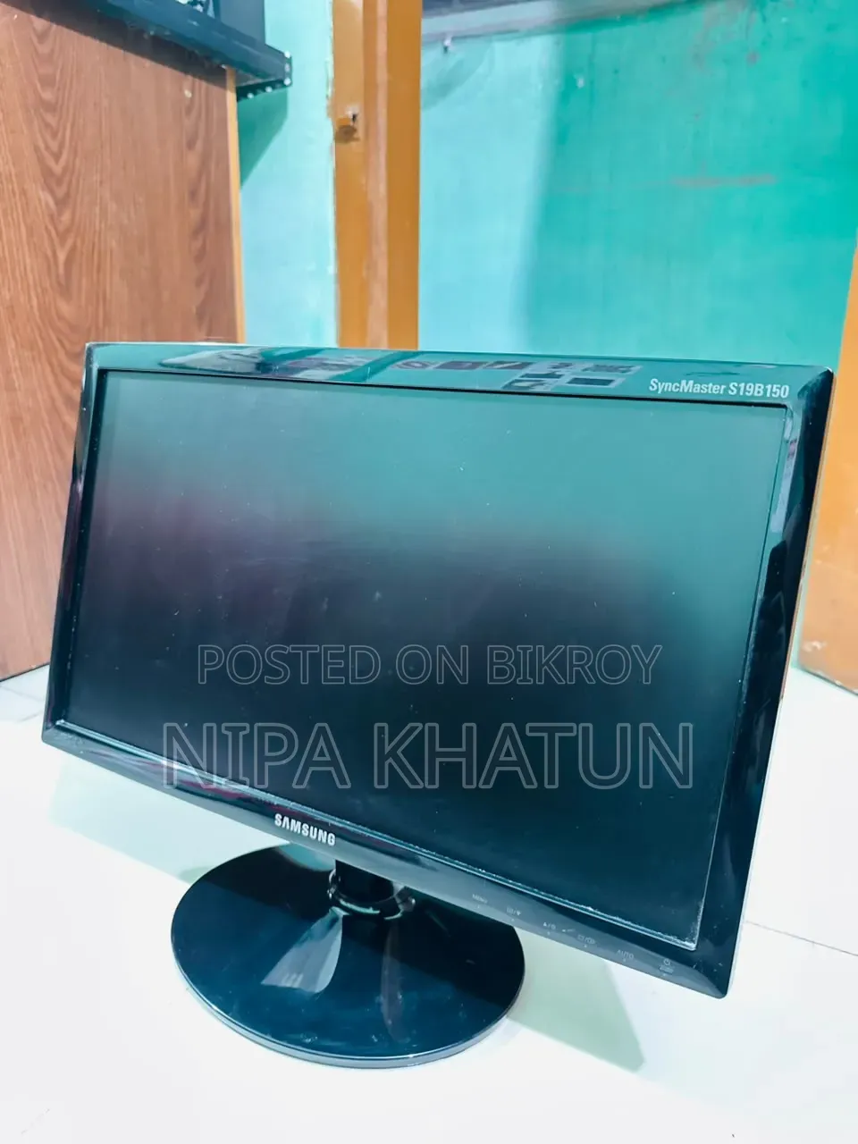 Samsung SyncMaster S19B150 Monitor
