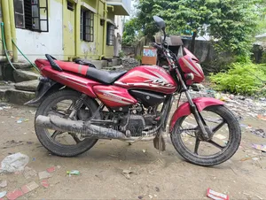 হিরো স্প্লেন্ডার ১১০ ২০১১ লাল