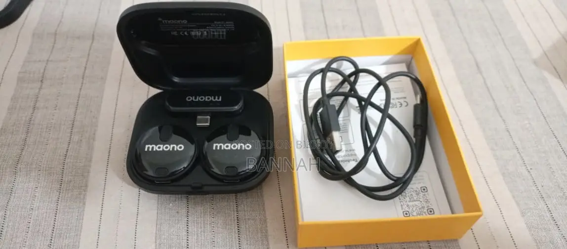 Maono WM620 Lavalier Wireless Microphone for iPhones, Laptops, PCs