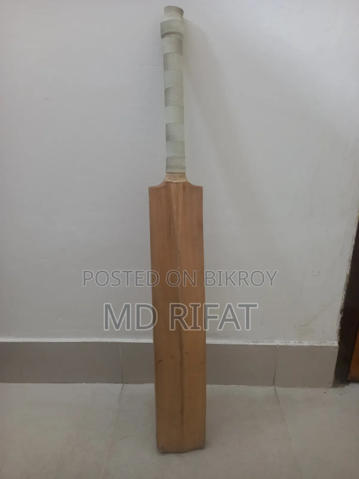 ক্রিকেট কিট স্পোর্টস ম্যানের জন্য