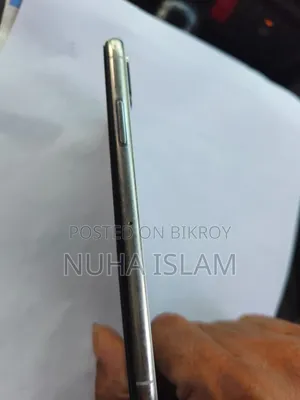 Apple iPhone X 64 GB White