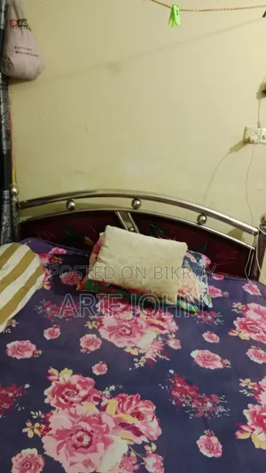 ব্যবহৃত স্টিলের বিছানা
