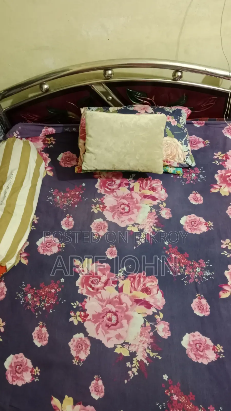 ব্যবহৃত স্টিলের বিছানা