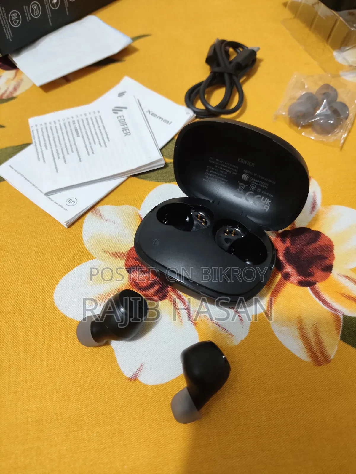 Edifier Earbuds