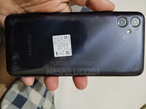 Samsung Galaxy M04 64 GB Black