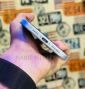 নতুন অ্যাপল আইফোন ১৬ ১২৮ জিবি হোয়াইট