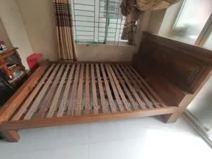 কাঠের খাট বিক্রি হবে