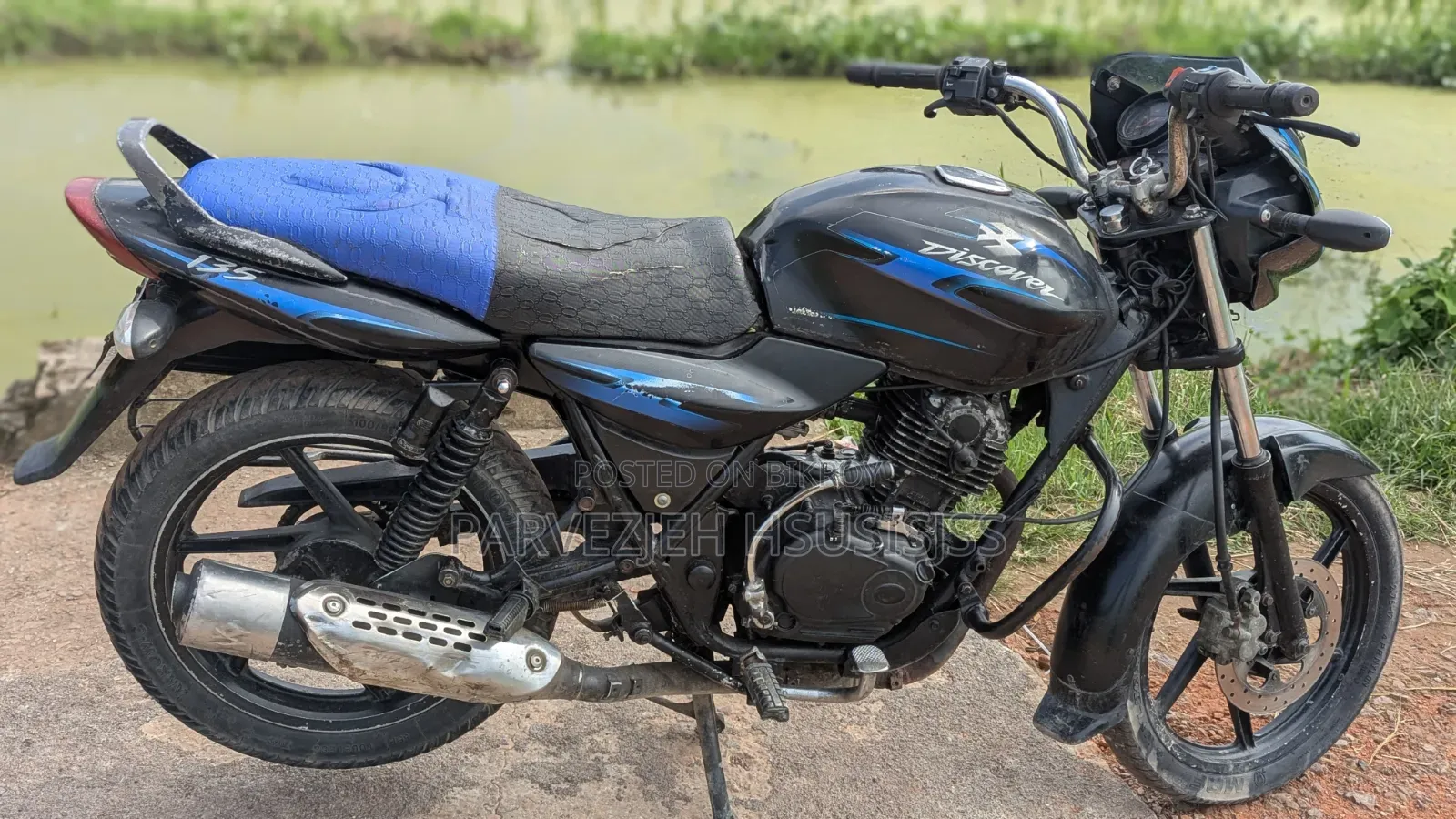 বাজাজ ডিসকভার ১৩৫ ২০০৯ কালো