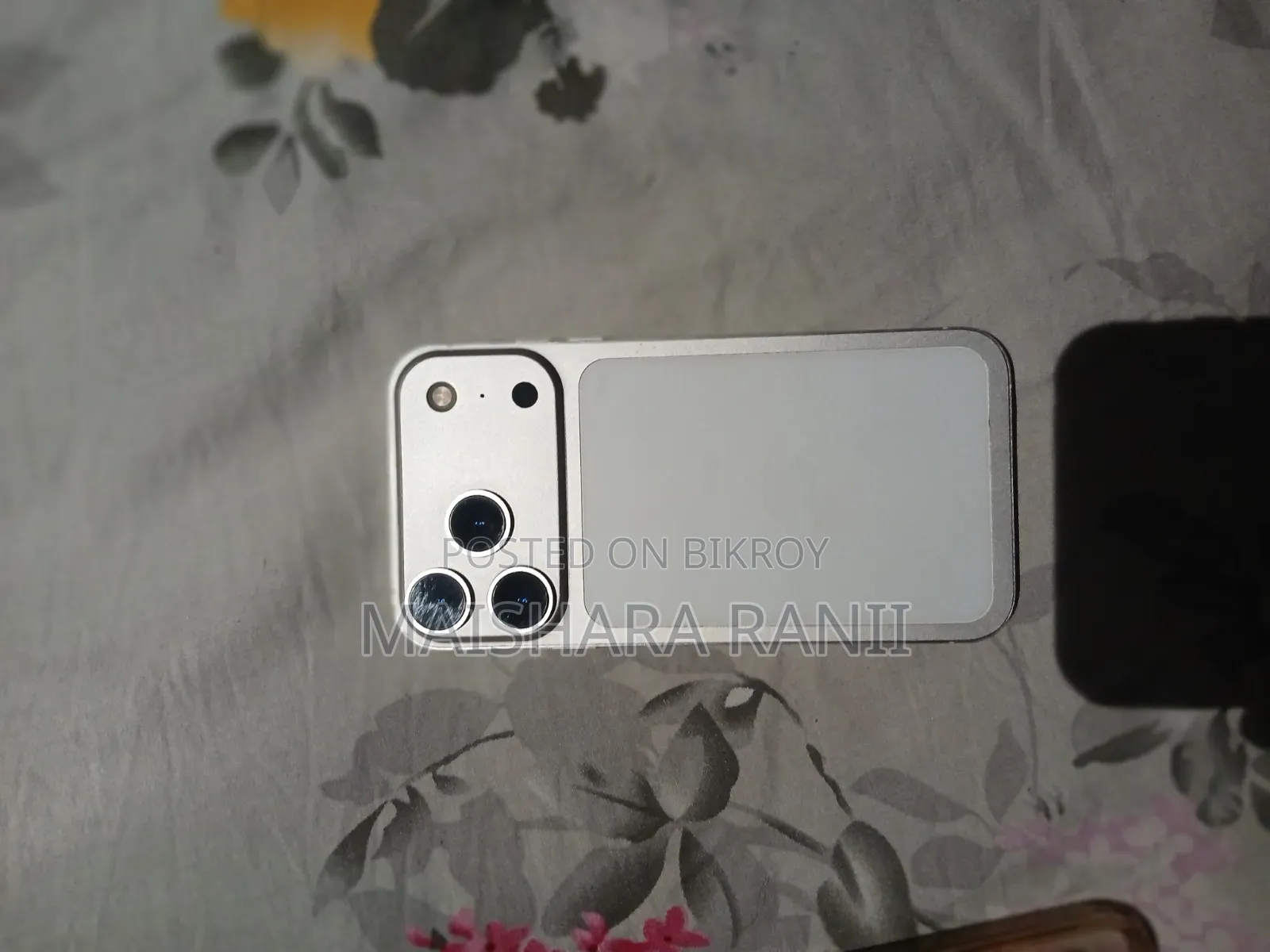 Apple iPhone XR 128 GB White