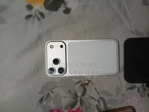 Apple iPhone XR 128 GB White
