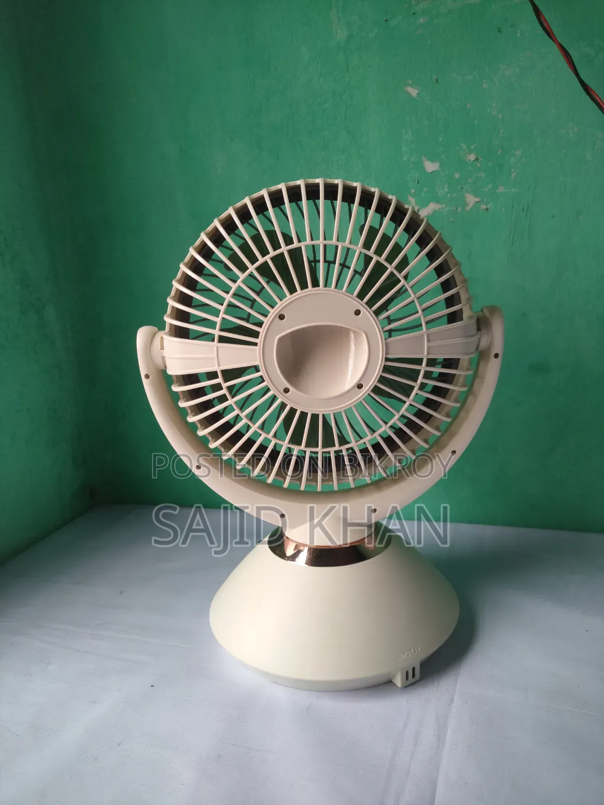 রিচার্জেবল ফ্যান + লাইট ;Jy-2570