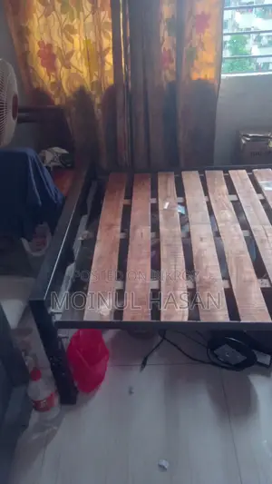 সিঙ্গল বেড (মেটল)