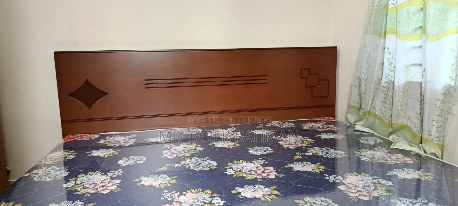 খাট, আলমারি ও ম্যাট্রেস / Bed, Almira, Matrex