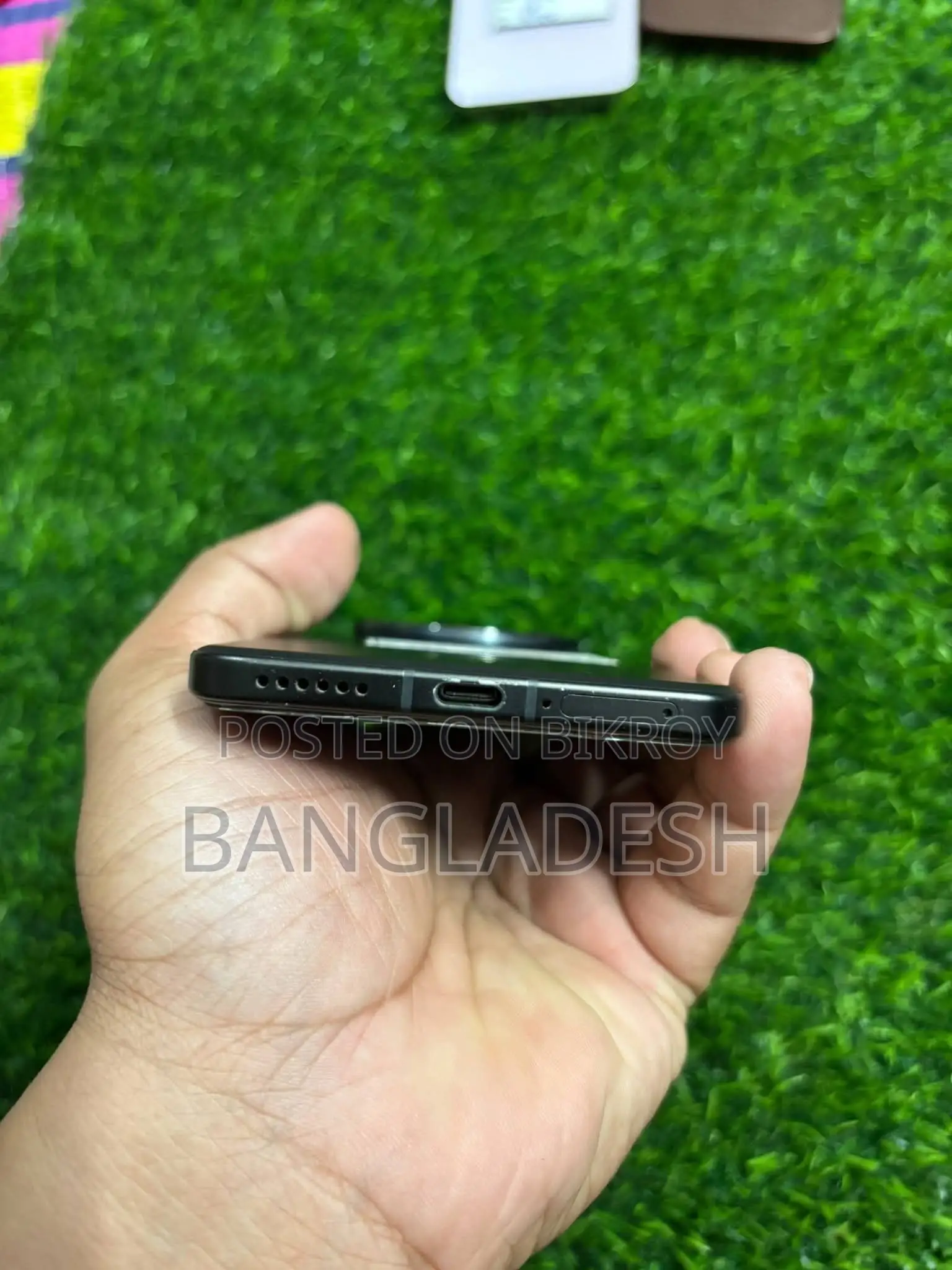 ভিভো এক্স২০০ ২৫৬ জিবি কালো