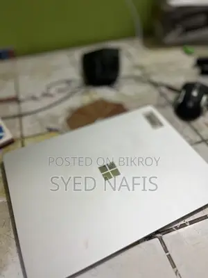 ল্যাপটপ মাইক্রোসফট সারফেস ২ ৮জিবি ইন্টেল কোর আই৫ এসএসডি ২৫৬জিবি