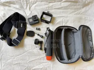 GoPro HERO7 Black + Accessories