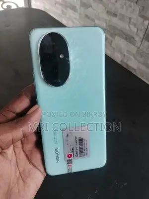 অনার ২০০ ২৫৬ জিবি ব্লু