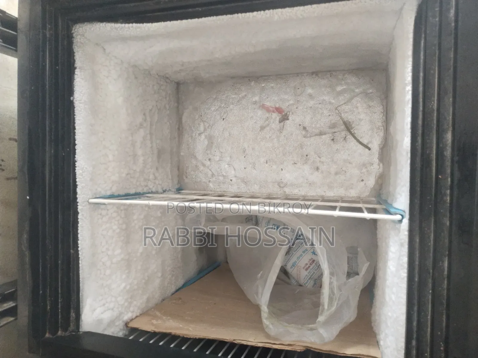Walton 360 Liter Fridge