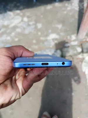 টেকনো স্পার্ক ৪০ ১২৮ জিবি ব্লু