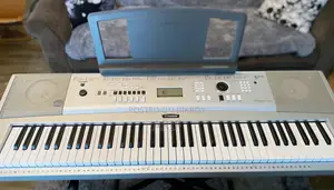 YAMAHA DGX-230 (76 Keys) Digital Piano With Hard-Case (MIDI+Live)