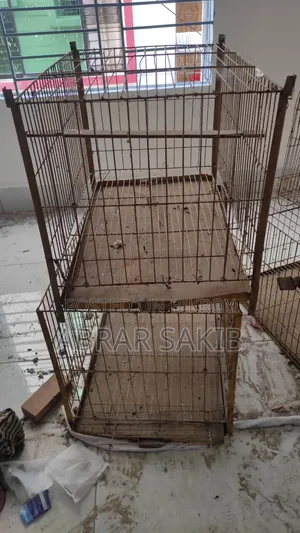 কবুতর ও পাখির খাচা
