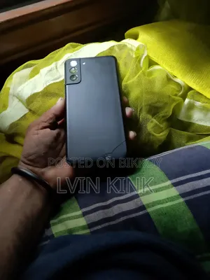 স্যামসাং গ্যালাক্সি এস২১+ ৫জি ১২৮ জিবি কালো