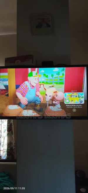 Walton 32 Inch LED Smart TV