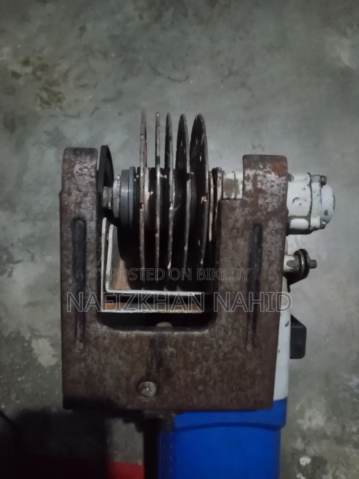 Loop Cutter Machine