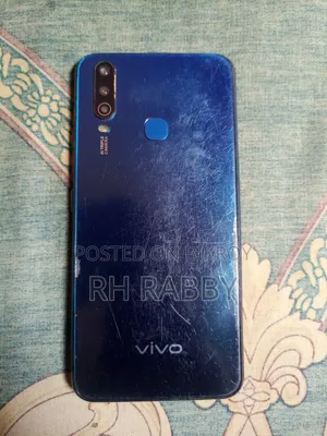 ভীভো ওয়াই১৭ ২৫৬ জিবি ব্লু