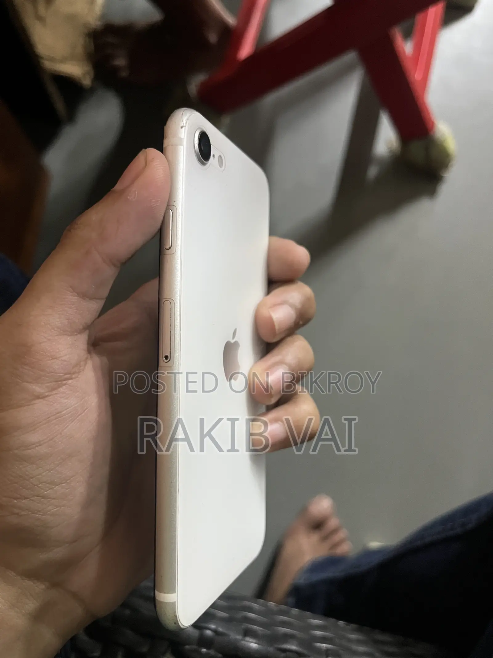 Apple iPhone SE (2020) 64 GB White