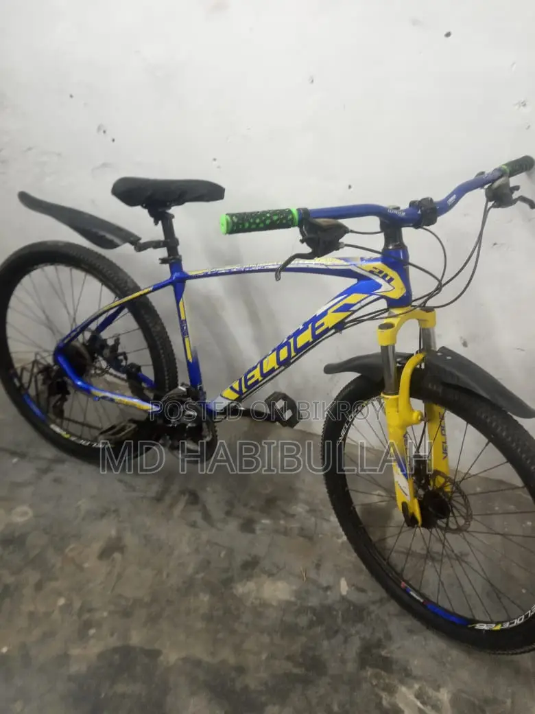 ভেলোভ রয়্যাল ব্লু ২৬ ইঞ্চ গিয়ার সাইকেল গুড কন্ডিশন রেডি টু রাইড