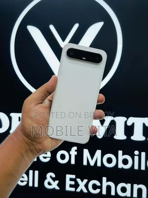 Tecno Pova Slim 5G 256 GB White